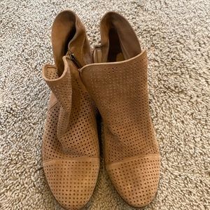 Sam Edelman booties size 10